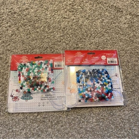 Hello Kitty Parlor Melt Bead Craft Set Kit Bundle Christmas NEW Cinnamoroll - Picture 3 of 3